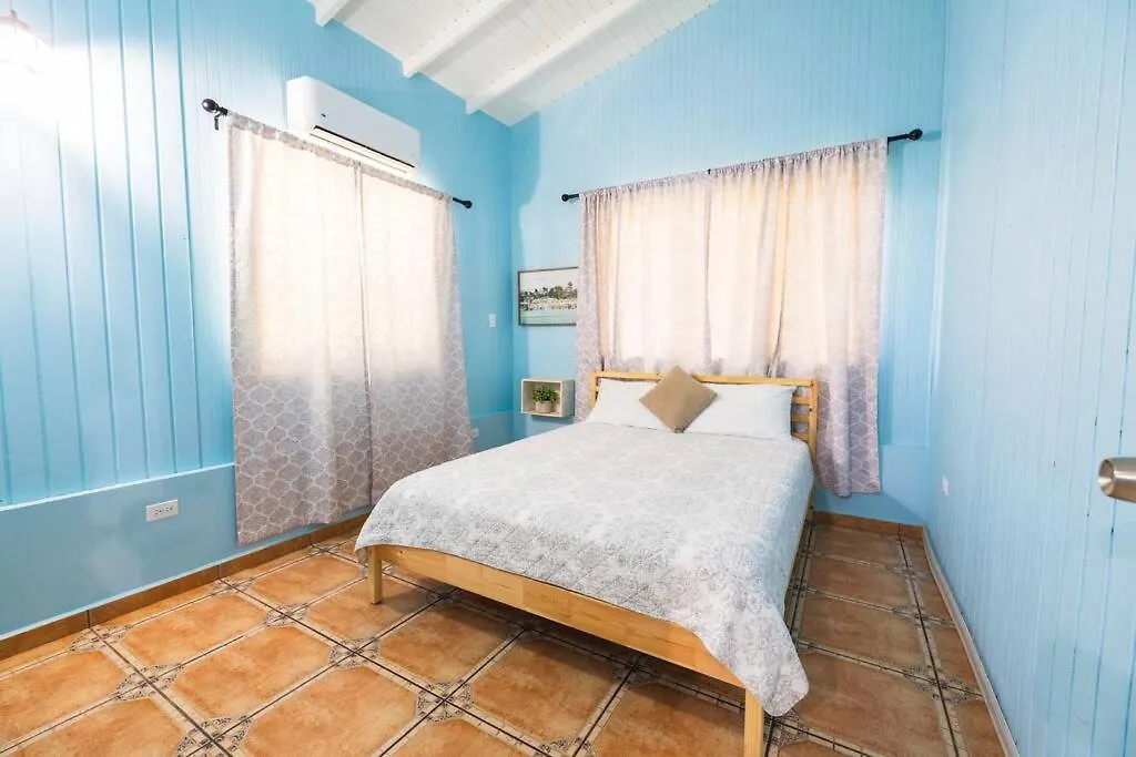 Jobos Beach Apt #2 Near Food Truck And Beach Isabela 0*,  Porto Rico
